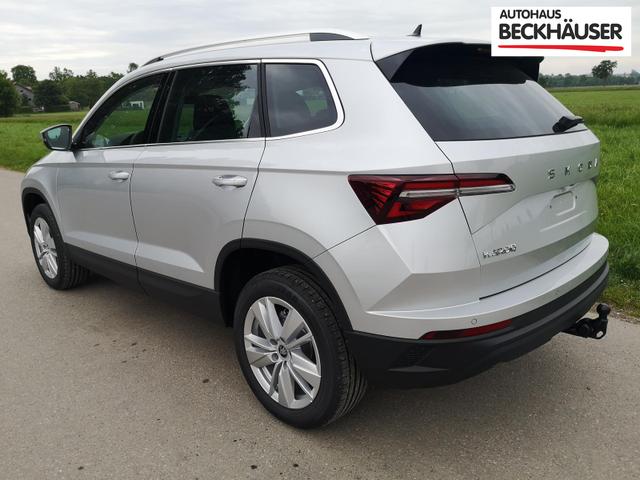Skoda Karoq Selection 1.5 TSI DSG GV5 AHK 17 Ladeb 
