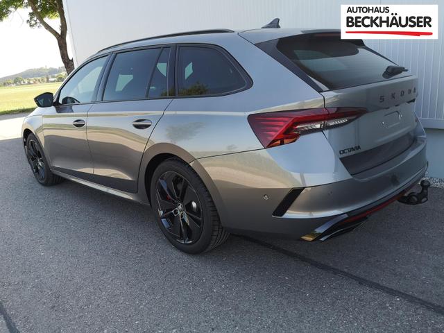 Skoda Octavia Combi 2.0 TSI 195 kW RS Kombi ABT 2.0TSI Pano Matrix Area AHK Sound GV5 