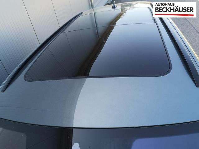 Skoda Octavia Combi 2.0 TSI 195 kW RS Kombi ABT 2.0TSI Pano Matrix Area AHK Sound GV5 