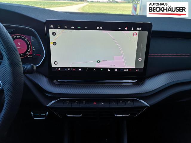 Skoda Octavia Combi 2.0 TSI 195 kW RS Kombi ABT 2.0TSI Pano Matrix Area AHK Sound GV5 