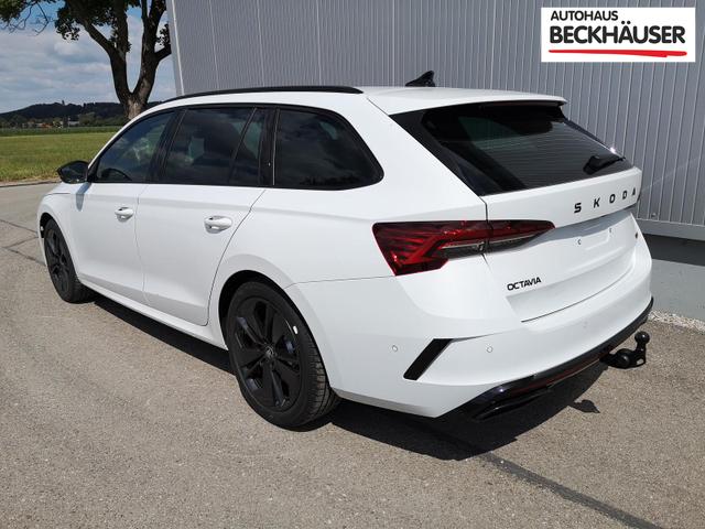 Skoda Octavia Combi 2.0 TSI 195 kW RS Kombi 2.0TSI Pano Matrix Area AHK Sound GV5 