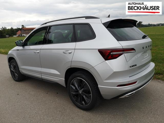 Skoda Karoq Sportline 2.0TDI DSG 4x4 AHK Matrix Navi ACC 