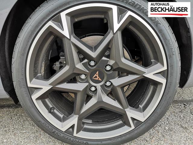 Cupra Leon Sportstourer 2.0 TSI 245 kW 4Drive VZ Kombi 2.0TSI DSG 4x4 AHK ABT GV5 Matrix el. Hk Pano Navi Sound 