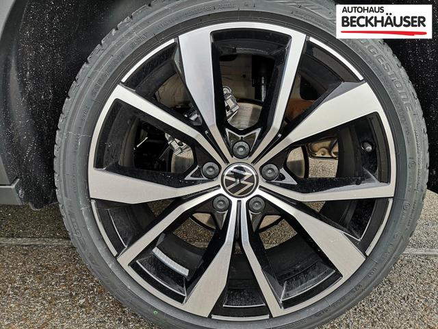 Volkswagen T-Roc R-Line 1.5TSI DSG AHK Pano ACC 19 Zoll 