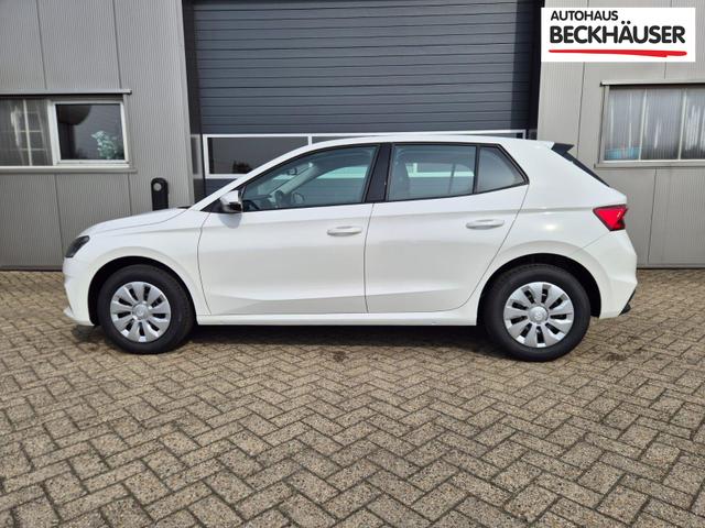 Skoda Fabia 1.0 TSI 95PS Selection 5-t&uuml;rig R&uuml;ckf.Kamera Parksensoren Sitzheizung Multifunktionslenkrad Klima Skoda-Radio Bluetooth Touchscreen Tempomat Nebelsch. Apple CarPlay + Android Auto 