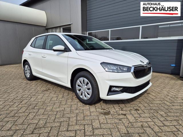 Skoda Fabia 1.0 TSI 95PS Selection 5-t&uuml;rig R&uuml;ckf.Kamera Parksensoren Sitzheizung Multifunktionslenkrad Klima Skoda-Radio Bluetooth Touchscreen Tempomat Nebelsch. Apple CarPlay + Android Auto 