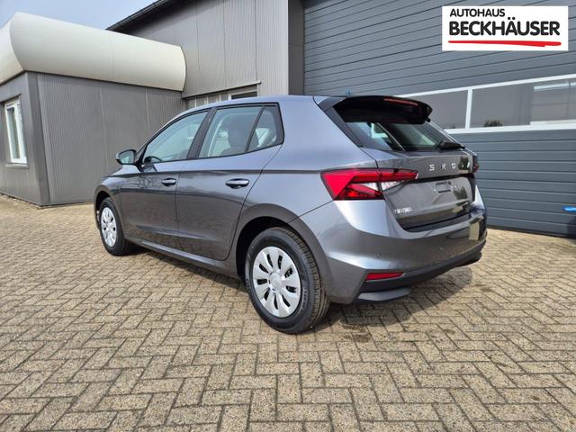 Skoda Fabia 1.0 TSI 95PS Selection 5-t&uuml;rig R&uuml;ckf.Kamera Parksensoren Sitzheizung Multifunktionslenkrad Klima Skoda-Radio Bluetooth Touchscreen Tempomat Nebelsch. Apple CarPlay + Android Auto 