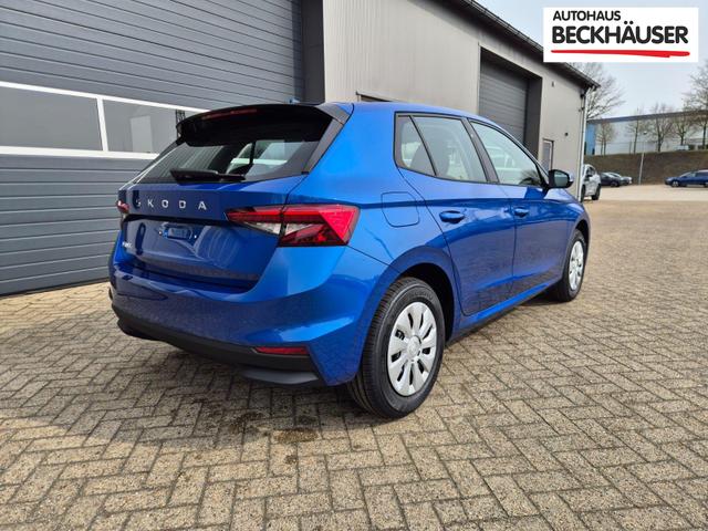 Skoda Fabia 1.0 TSI 95PS Selection 5-t&uuml;rig R&uuml;ckf.Kamera Parksensoren Sitzheizung Multifunktionslenkrad Klima Skoda-Radio Bluetooth Touchscreen Tempomat Nebelsch. Apple CarPlay + Android Auto 