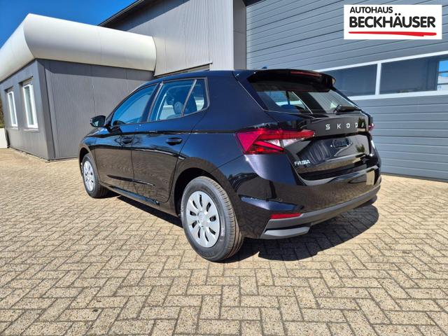 Skoda Fabia 1.0 TSI 95PS Selection 5-t&uuml;rig R&uuml;ckf.Kamera Parksensoren Sitzheizung Multifunktionslenkrad Klima Skoda-Radio Bluetooth Touchscreen Tempomat Nebelsch. Apple CarPlay + Android Auto 