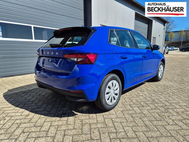 Skoda Fabia 1.0 TSI 95PS Selection 5-t&uuml;rig R&uuml;ckf.Kamera Parksensoren Sitzheizung Multifunktionslenkrad Klima Skoda-Radio Bluetooth Touchscreen Tempomat Nebelsch. Apple CarPlay + Android Auto 