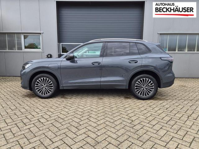 Volkswagen Tiguan Life 1,5 l eHybrid OPF 204PS DSG elekt.AHK Design Paket LED-Plus-Scheinw. elektr. Heckklappe Sitzheizung Lenkradheizung R&uuml;ckf.Kamera Klimaautomatik VW-Radio Bluetooth wireless Apple CarPlay + Android Auto PDC v+h ACC 2xKeyless Digital Cockpit 