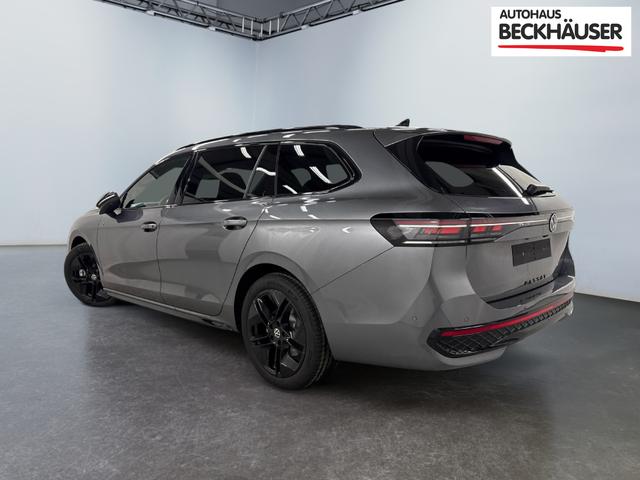 Volkswagen Passat Variant R-Line 2.0 TDI SCR 4Motion 193PS/142kW DSG7 2026 +PANO+AHK+360+BLACK-STYLE 