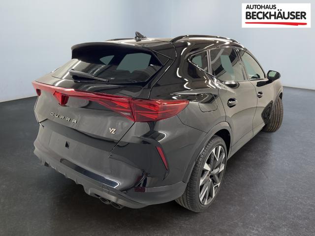 Beispielbilder, ggf. teilweise mit Sonderausstattung