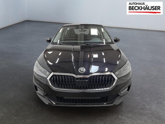 Beispielbilder, ggf. teilweise mit Sonderausstattung