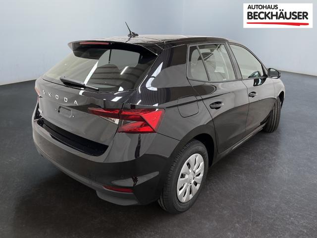 Beispielbilder, ggf. teilweise mit Sonderausstattung