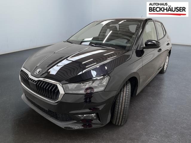 Beispielbilder, ggf. teilweise mit Sonderausstattung