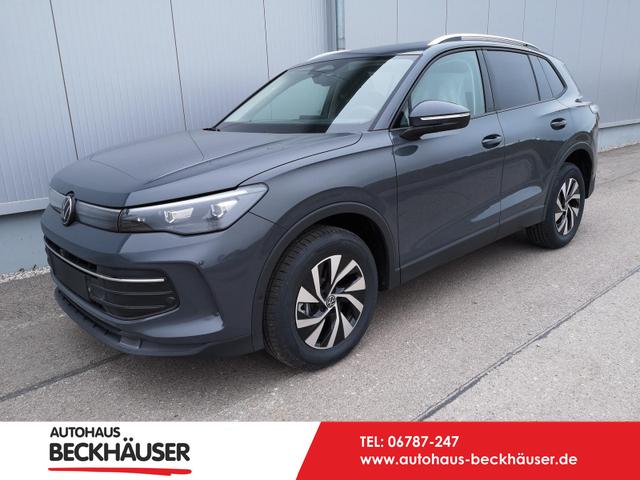 Volkswagen Tiguan - 2.0 TDI Life 4x4 Pano IQ LED Head GV5 AHK 360