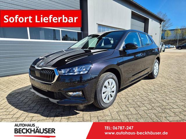 Skoda Fabia - 1.0 TSI 95PS Selection 5-t&uuml;rig R&uuml;ckf.Kamera Parksensoren Sitzheizung Multifunktionslenkrad Klima Skoda-Radio Bluetooth Touchscreen Tempomat Nebelsch. Apple CarPlay + Android Auto