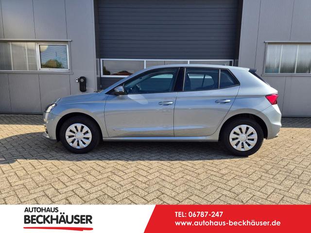 Skoda Fabia - 1.0 TSI 95PS Selection 5-t&uuml;rig R&uuml;ckf.Kamera Parksensoren Sitzheizung Multifunktionslenkrad Klima Skoda-Radio Bluetooth Touchscreen Tempomat Nebelsch. Apple CarPlay + Android Auto