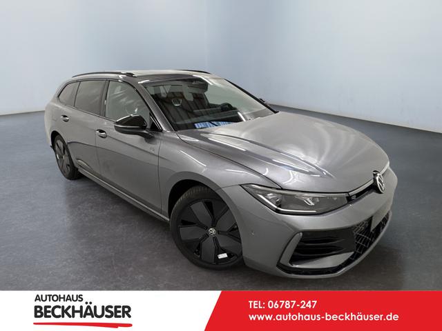 Volkswagen Passat Variant - R-Line 2.0 TDI SCR 4Motion 193PS/142kW DSG7 2026 | +AHK +PANO +Black Style +19" Schwarz LM +NAVI +RFK +TravelAssist