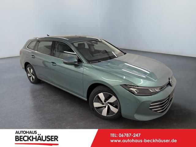 Volkswagen Passat Variant - Business 1.5 eTSI 150PS/110kW DSG7 2025 | +AHK +Matrix +NAVI 15" +Travel Assist +El. Heckklappe +Area View +RFK +Varenna-Leder +HUD