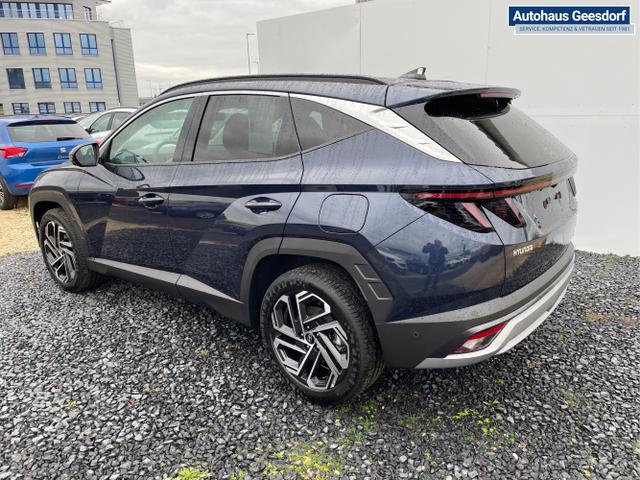 Hyundai / TUCSON FACELIFT / Weiß / / / 