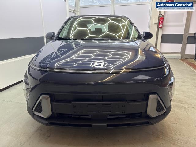 Hyundai / KONA / Blau / / / NAVI KLIMAAUTOMATIK PDC v+h RFK