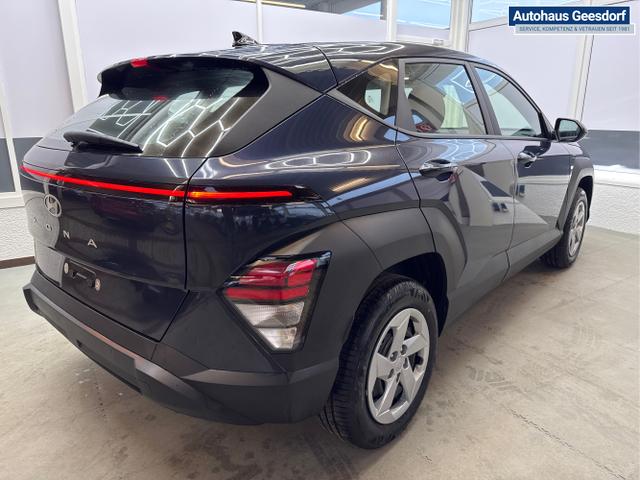 Hyundai / KONA / Blau / / / NAVI KLIMAAUTOMATIK PDC v+h RFK