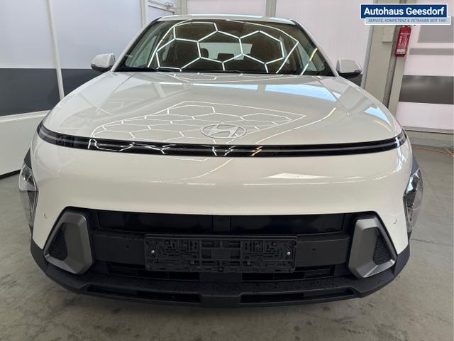 Hyundai / KONA / Weiß / / / DCT ACC NAVI RFK Smart Key