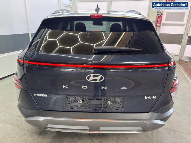 Hyundai / KONA / Blau / / / DCT ACC SHZ NAVI 18ALU 