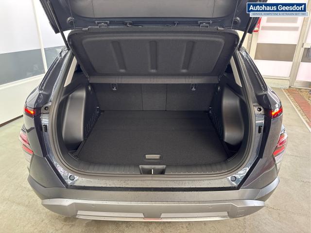 Hyundai / KONA / Blau / / / DCT ACC SHZ NAVI 18ALU 