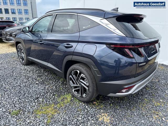 Hyundai / TUCSON FACELIFT / Weiß / / / 
