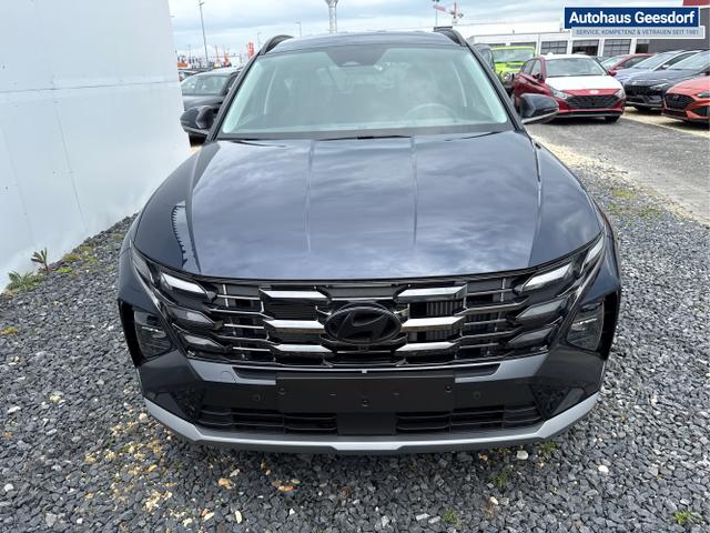 Hyundai / TUCSON FACELIFT / Weiß / / / 