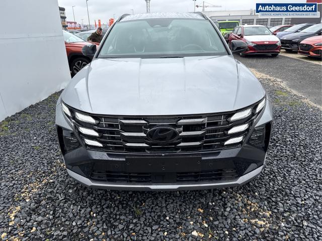 Hyundai / TUCSON FACELIFT / Weiß / / / 