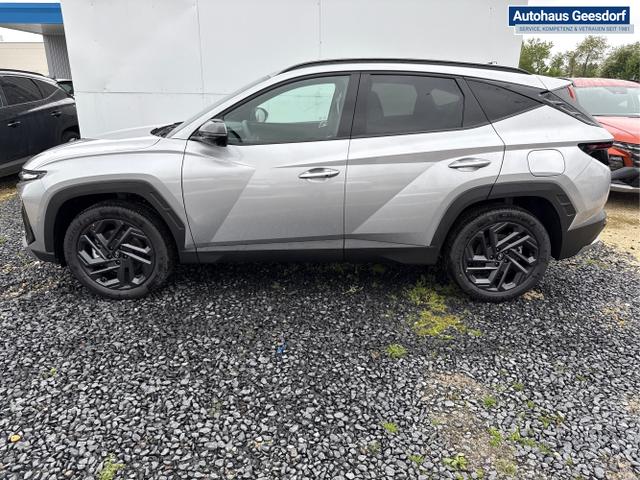 Hyundai / TUCSON FACELIFT / Weiß / / / 