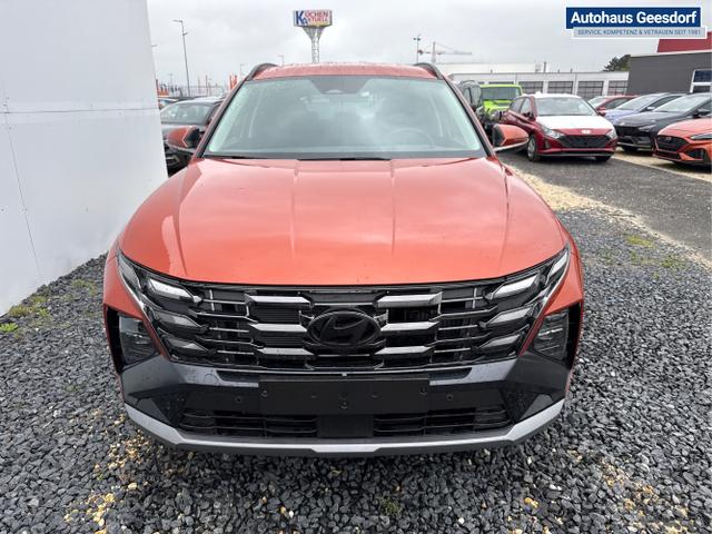 Hyundai / TUCSON FACELIFT / Weiß / / / 