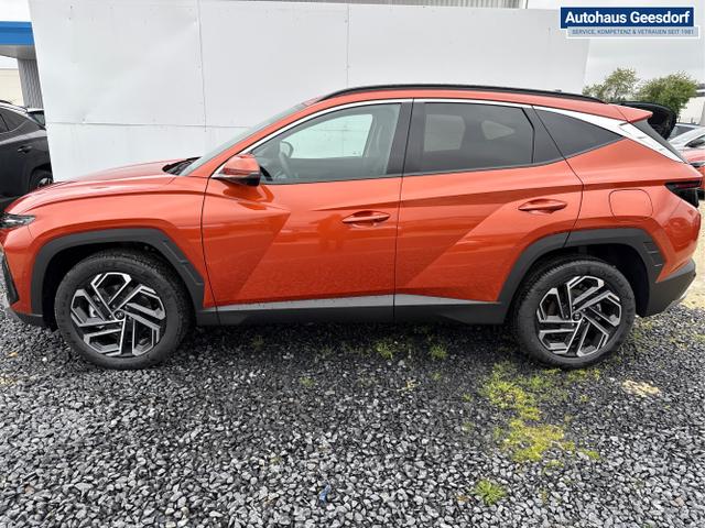 Hyundai / TUCSON FACELIFT / Weiß / / / 