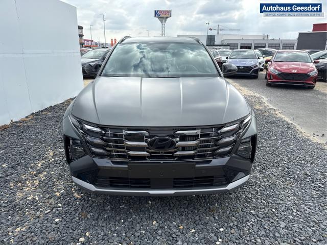 Hyundai / TUCSON FACELIFT / Weiß / / / 