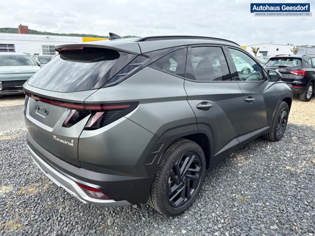 Hyundai / TUCSON FACELIFT / Weiß / / / 