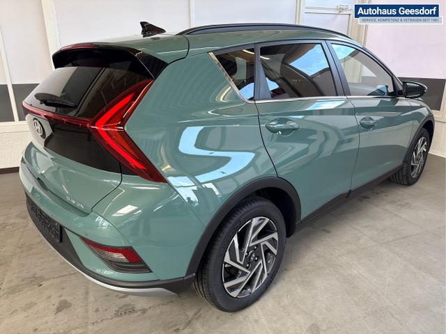 Hyundai / BAYON / Grün / / / NAVI SHZ RFK PDC KLIMAAUTOMATIK