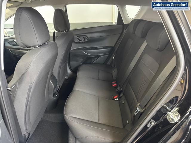 Hyundai / BAYON / Schwarz / / / NAVI SHZ RFK PDC KLIMAAUTOMATIK Licht/Regensensor