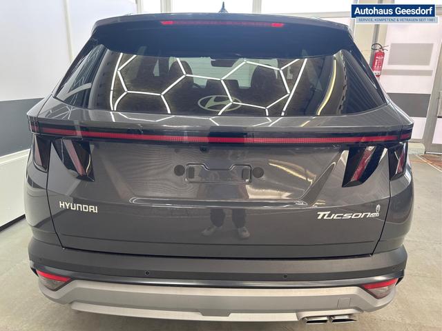 Hyundai TUCSON Impression DCT 20th Anniversary ACC NAVI PANO KRELL 360 SHZ 