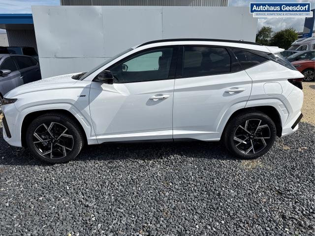 Hyundai / TUCSON / Weiß / / / 