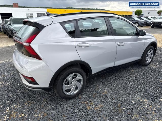 Hyundai / BAYON / Weiß / / / 