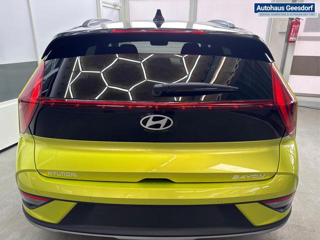 Hyundai BAYON PREMIUM FL DCT ACC SmartSense PLUS NAVI SHZ RFK PDC KLIMAAUTOMATIK 