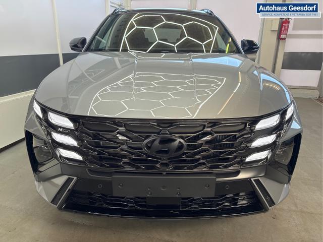 Hyundai / TUCSON / Silber / / / 