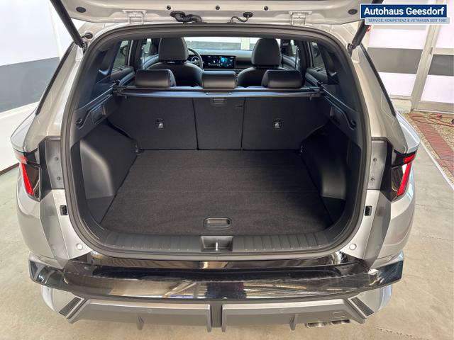 Hyundai / TUCSON / Silber / / / 