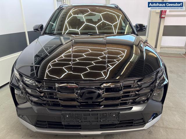 Hyundai / TUCSON / Schwarz / / / 20th Anniversary 360 ACC SHZ MATRX