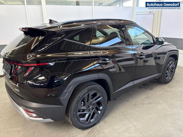 Hyundai / TUCSON / Schwarz / / / 20th Anniversary 360 ACC SHZ MATRX