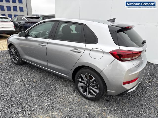 Hyundai / i30 / Silber / / / EDITION SHZ NAVI ALU LED RFK PDC